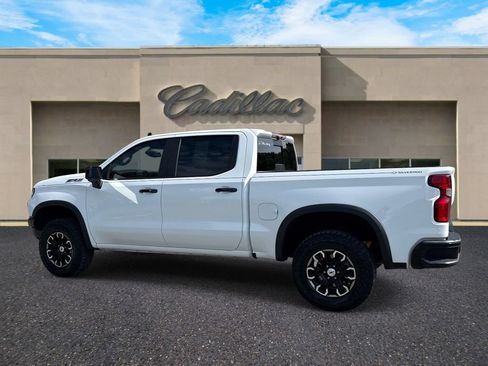 Used 2024 Chevrolet Silverado 1500 ZR2 w/ Technology Package AWD/4WD image 10