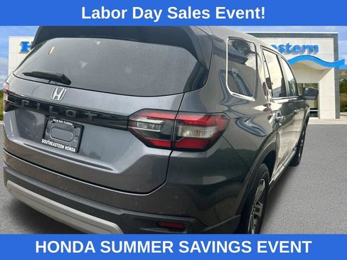 Used 2024 Honda Pilot EX-L image 10