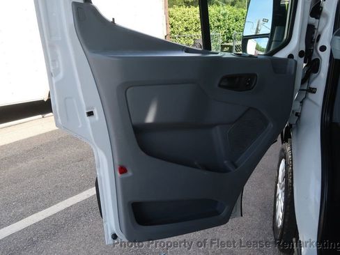Used 2019 Ford Transit 350 XLT RWD image 13