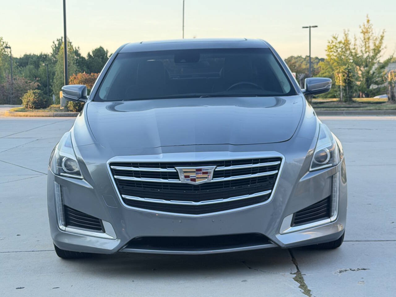 Used 2018 Cadillac CTS Luxury RWD image 2