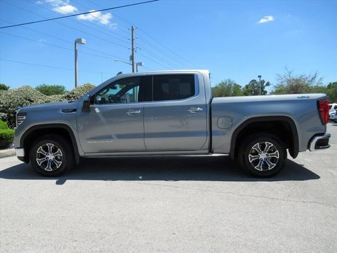 Used 2026 GMC Sierra 1500 SLT AWD/4WD image 4
