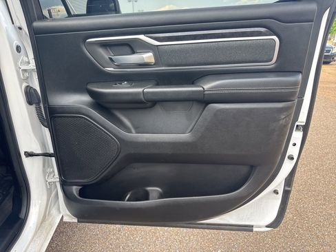 Used 2019 RAM 1500 Big Horn RWD image 21