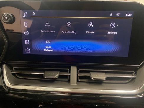 New 2025 Chevrolet Trax RS w/ Driver Confidence Package image 17