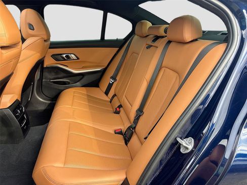 Used 2023 BMW 330e 330e w/ M Sport Package image 27