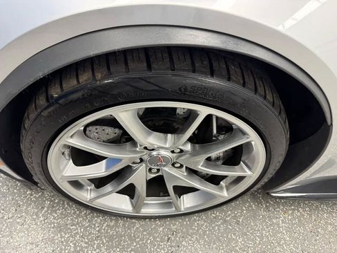 Used 2017 Chevrolet Corvette Z06 RWD image 39