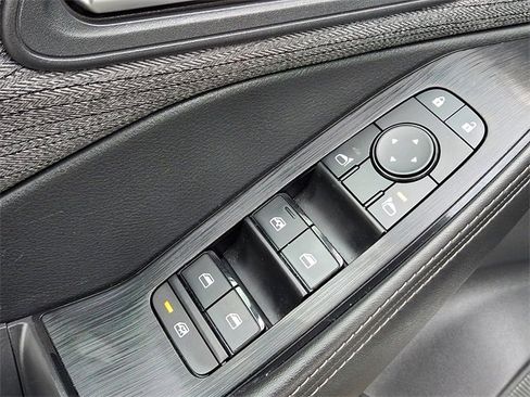 Used 2021 Nissan Rogue SV image 22