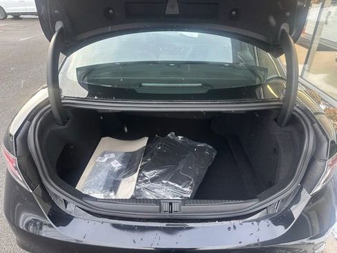 Used 2025 Alfa Romeo Giulia AWD image 6