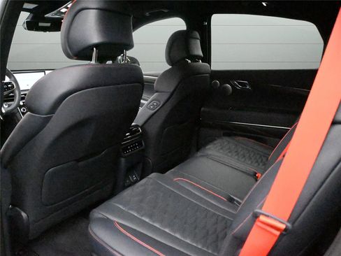 Used 2025 Genesis GV80 3.5T e-SC image 13