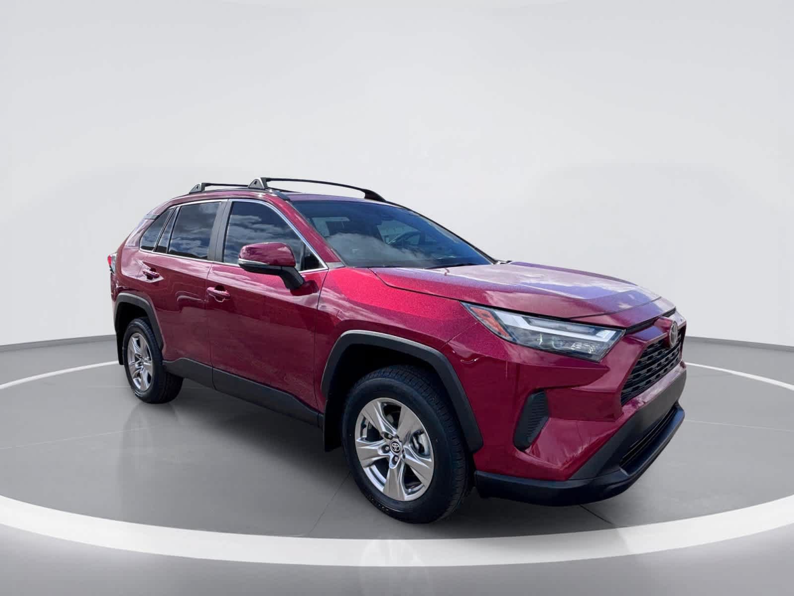 Used 2024 Toyota RAV4 XLE w/ Convenience Package FWD image 11