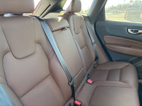 Certified 2023 Volvo XC60 B5 Plus w/ Climate Package image 35