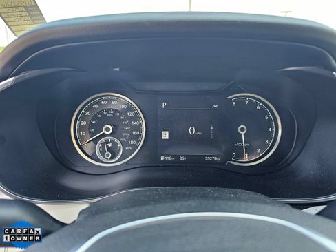 Used 2025 Genesis G70 2.5T AWD/4WD image 19