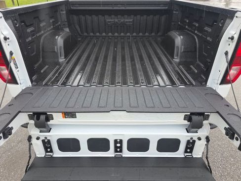 New 2026 GMC Sierra 1500 Elevation AWD/4WD image 21