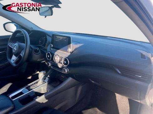 Used 2024 Nissan Sentra SV image 35