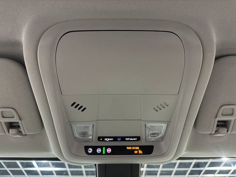 Certified 2024 Chevrolet Equinox LS w/ LS Convenience Package image 24