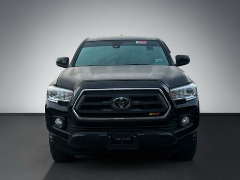 Used 2023 Toyota Tacoma SR5 RWD image 1