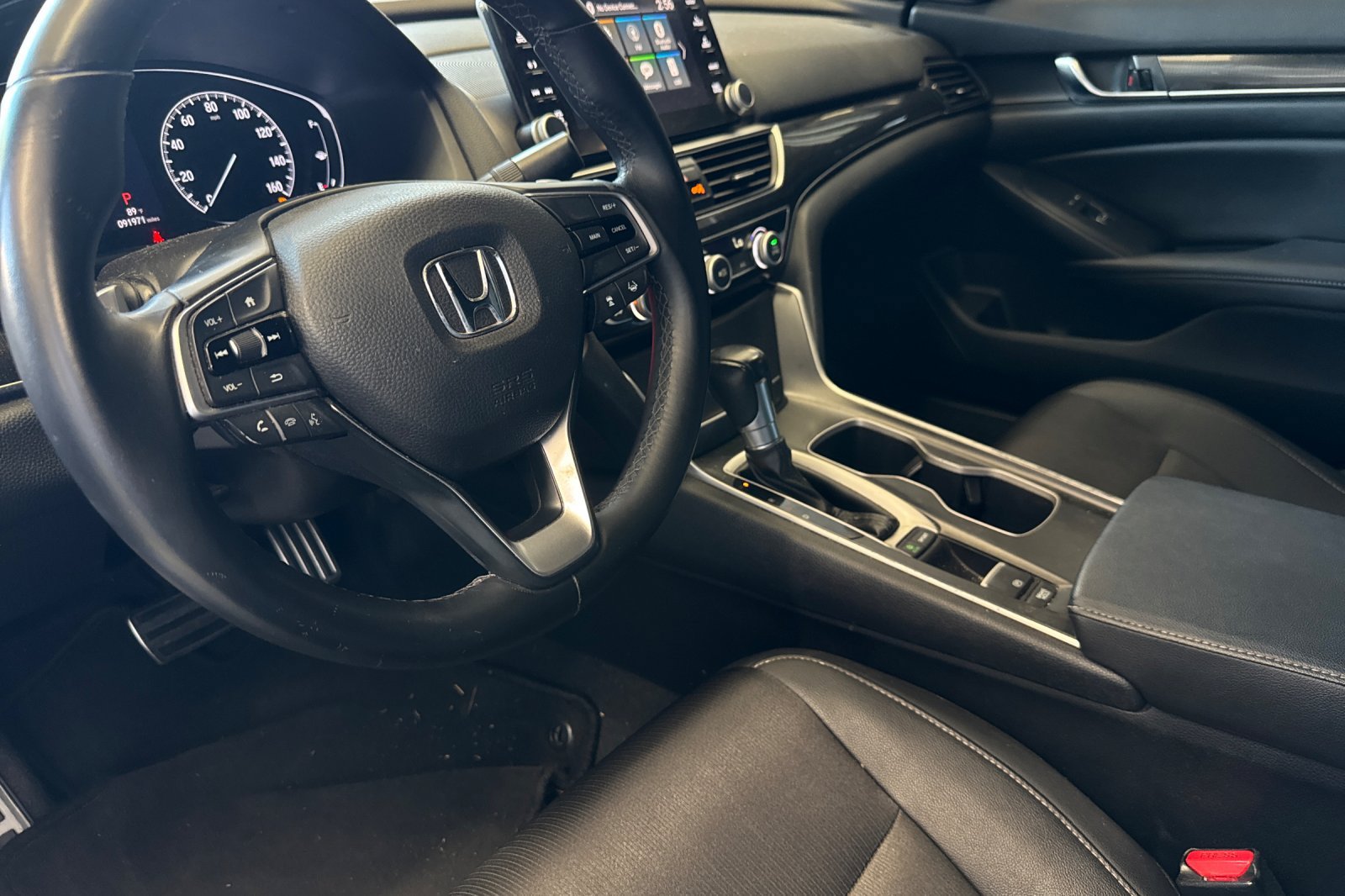 Used 2019 Honda Accord Sport image 7