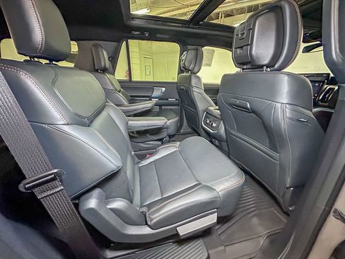 New 2026 Ford Expedition Tremor image 4