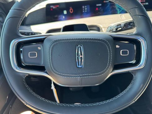 New 2025 Lincoln Navigator Reserve w/ Jet Appearance Package image 21