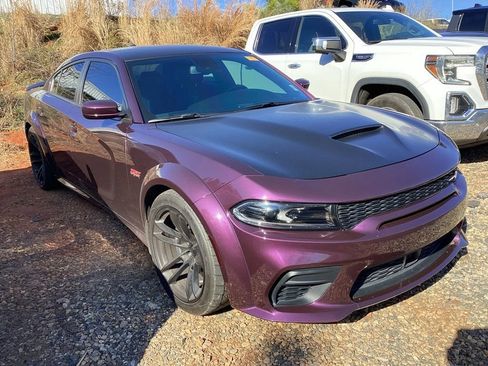 Used 2022 Dodge Charger Scat Pack image 2