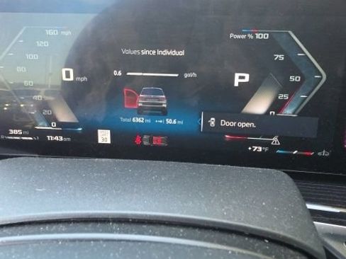 Certified 2025 BMW X7 M60i AWD/4WD image 7