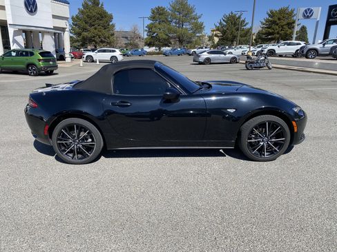 Used 2024 MAZDA MX-5 Miata Grand Touring w/ Weather Package image 44