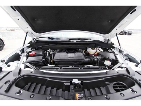 Used 2025 GMC Yukon XL Denali w/ Sun & Power Step Package image 33