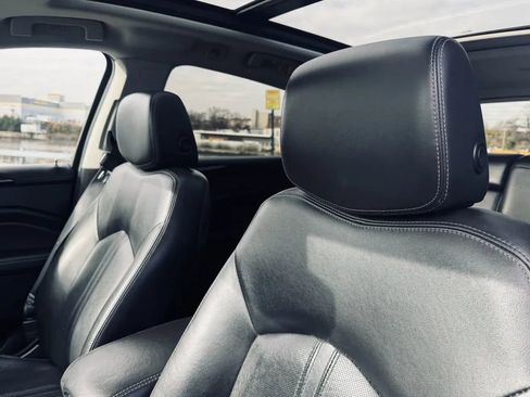 Used 2015 Cadillac SRX Premium image 10