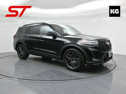 New 2025 Ford Explorer ST w/ Sun And Sound Package