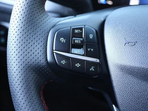 Used 2024 Ford Escape ST-Line w/ Equipment Group 301A image 28