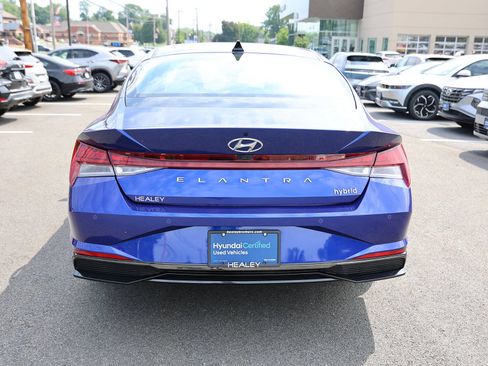 Certified 2023 Hyundai Elantra Limited w/ Cargo Package FWD image 6