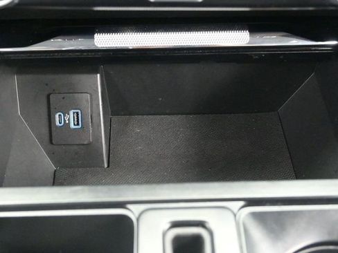 Used 2023 Ford F150 Lariat image 18