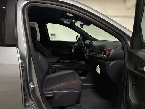 New 2026 Chevrolet Equinox RS FWD image 22
