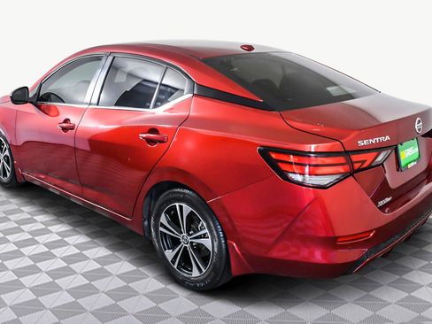 Used 2021 Nissan Sentra SV image 6