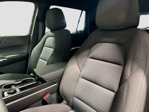 New 2026 Chevrolet Equinox LT FWD image 24