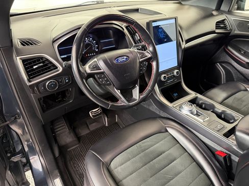 Used 2022 Ford Edge ST-Line AWD/4WD image 4