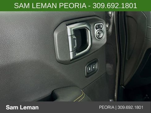 New 2026 Jeep Gladiator Sahara image 17