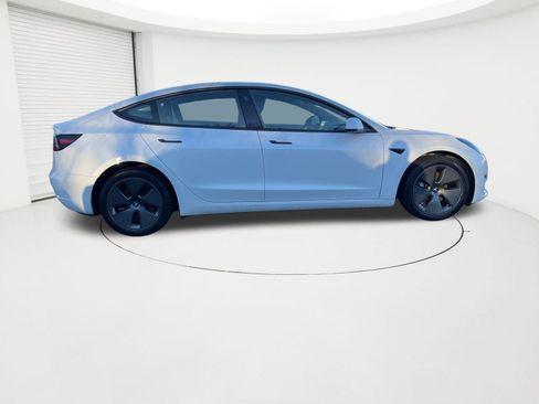 Used 2023 Tesla Model 3 Standard Range image 6