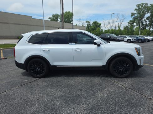 Used 2020 Kia Telluride SX w/ Towing Package AWD/4WD image 3