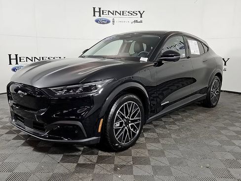 Used 2025 Ford Mustang Mach-E Premium image 2