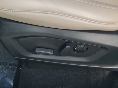 Certified 2023 Ford Explorer XLT w/ Equipment Group 202A image 10