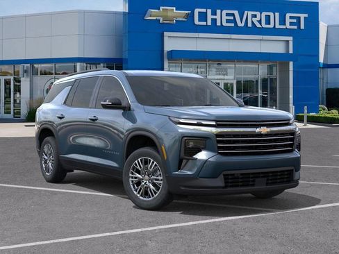 New 2026 Chevrolet Traverse LT image 7