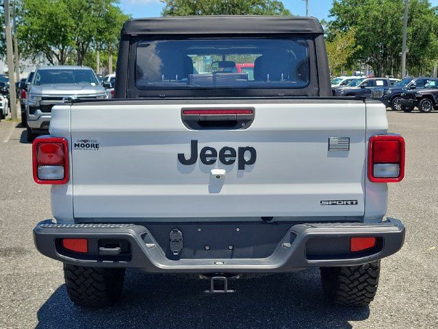 Used 2021 Jeep Gladiator Sport AWD/4WD image 11