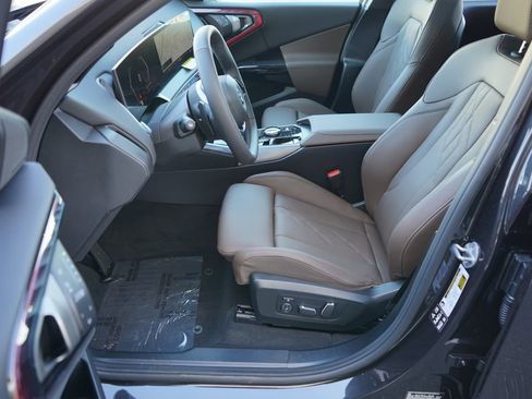 New 2026 BMW X3 xDrive30 w/ Premium Package image 11