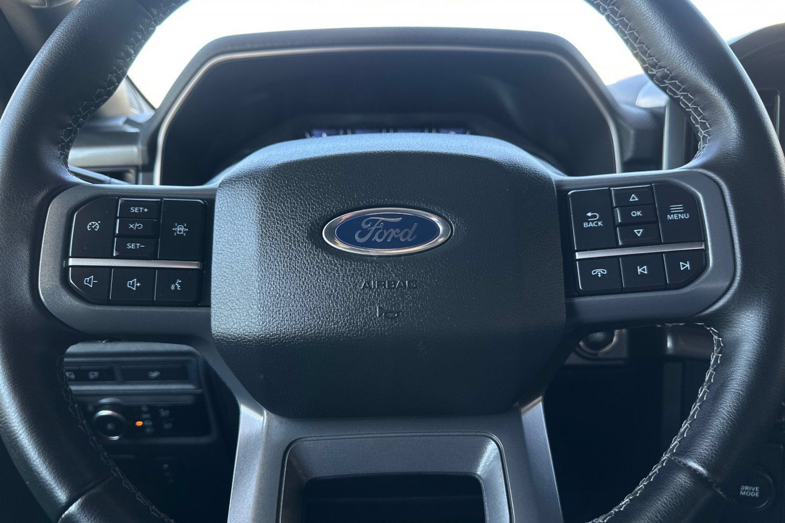 Used 2023 Ford F150 XLT w/ Equipment Group 302A High RWD image 23
