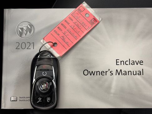 Used 2021 Buick Enclave Essence w/ Sport Touring Edition FWD image 37