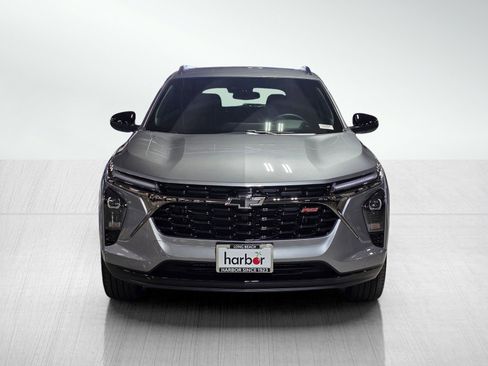 New 2026 Chevrolet Trax RS image 2