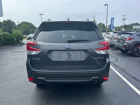Used 2023 Subaru Forester Limited AWD/4WD image 5