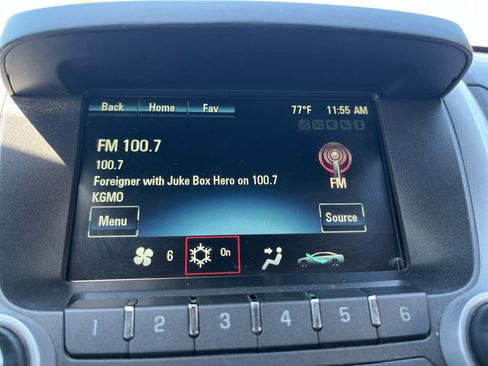 Used 2015 Chevrolet Equinox LT w/ Driver Convenience Package image 17