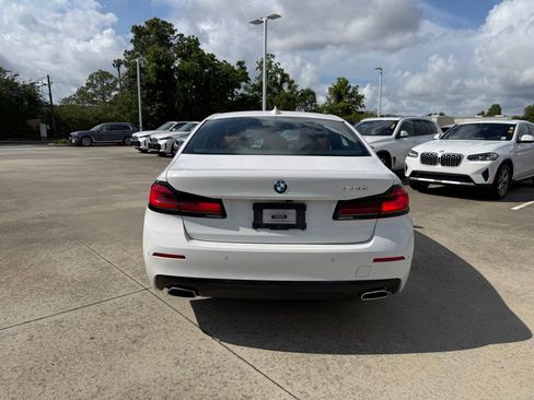 Certified 2023 BMW 530i w/ Convenience Package RWD image 4