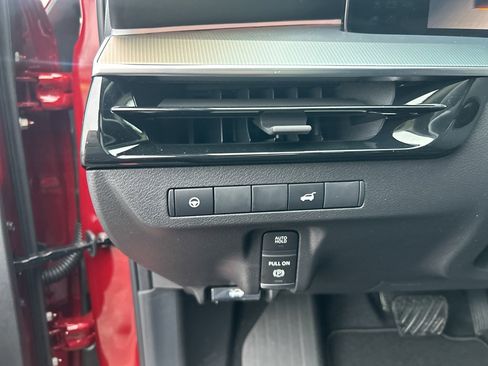 New 2026 Nissan Murano SL image 27